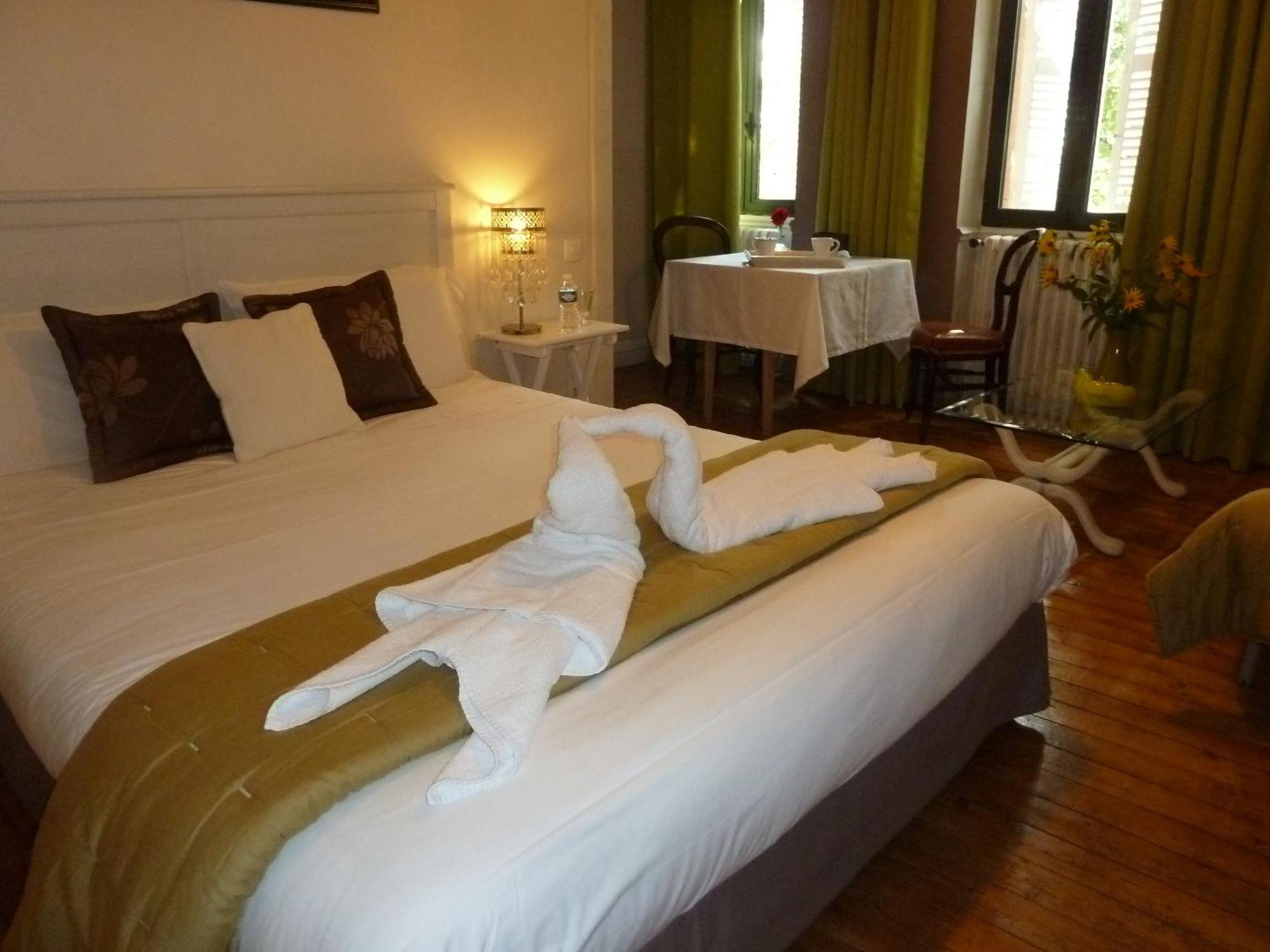 Chambre D'Hotes "Le Village" Villenouvelle Cameră foto